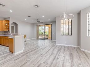 1611 Passion Vine Cir 122, Weston FL 33326
