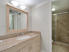 2841 NE 163rd St 1211, North Miami Beach FL 33160