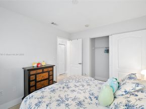10350 SW 166th Ct, Miami FL 33196