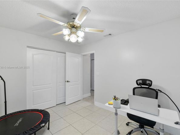 10350 SW 166th Ct, Miami FL 33196