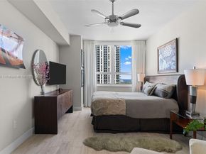 350 SE 2nd St GPH50, Fort Lauderdale FL 33301