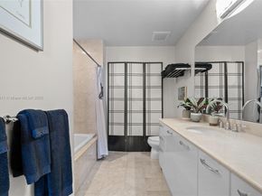 350 SE 2nd St GPH50, Fort Lauderdale FL 33301