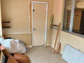 3241 Arthur Ter, Hollywood FL 33021