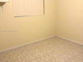 41 E 20th St, Hialeah FL 33010