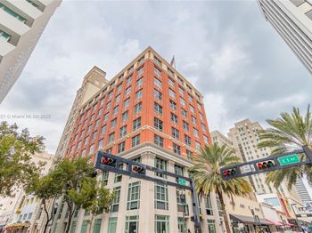 111 E Flagler St