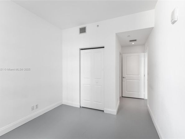 111 E Flagler St 501, Miami FL 33131