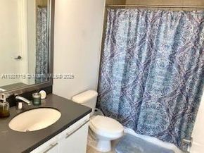 90 SW 3rd St 4001, Miami FL 33130