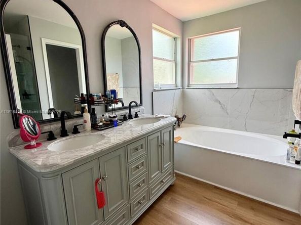 1111 NW 173rd Ave, Pembroke Pines FL 33029