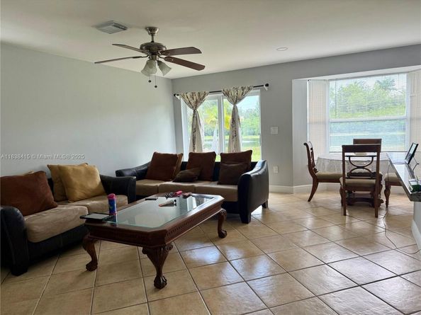 1111 NW 173rd Ave, Pembroke Pines FL 33029