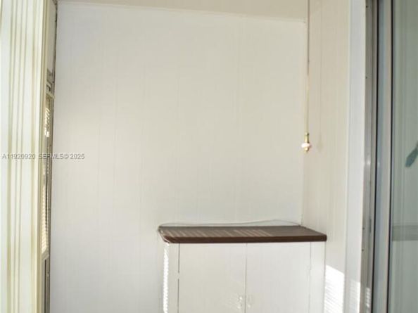 9360 Sunrise Lakes Blvd 111, Sunrise FL 33322