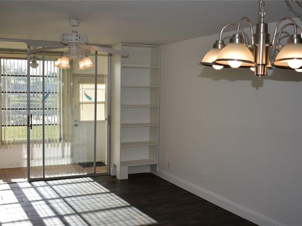 9360 Sunrise Lakes Blvd 111, Sunrise FL 33322