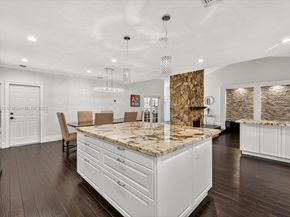 13000 NW 5th St, Plantation FL 33325