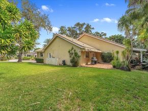 13000 NW 5th St, Plantation FL 33325