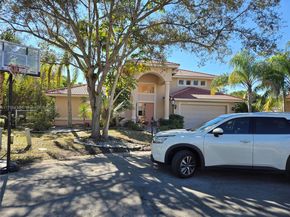 4956 Rothschild Dr, Coral Springs FL 33067