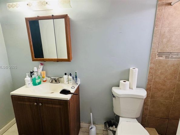 1333 E Hallandale Beach Blvd 134, Hallandale Beach FL 33009