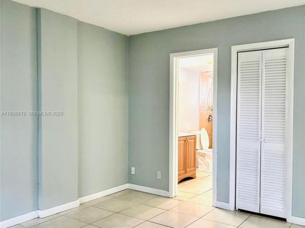 1333 E Hallandale Beach Blvd 134, Hallandale Beach FL 33009