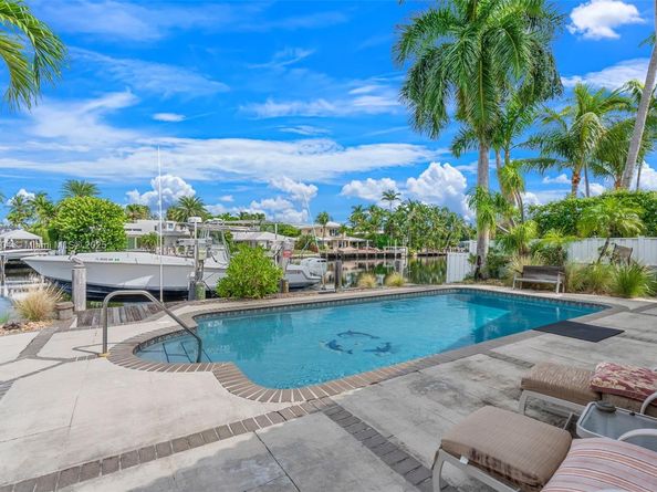 2401 Fryer Pt, Fort Lauderdale FL 33305
