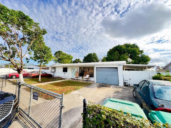 4910 NW 173rd St, Miami Gardens FL 33055