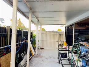 4910 NW 173rd St, Miami Gardens FL 33055