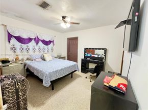 4910 NW 173rd St, Miami Gardens FL 33055