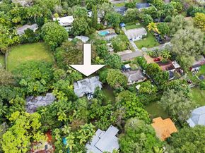 5942 SW 60th St, South Miami FL 33143