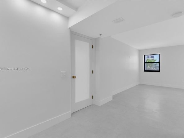 1201 S Ocean Dr 507S, Hollywood FL 33019