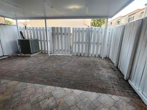 6485 SW 129th Ave, Miami FL 33183