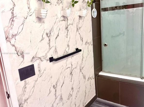 1600 NE 1st Ave 2009, Miami FL 33132