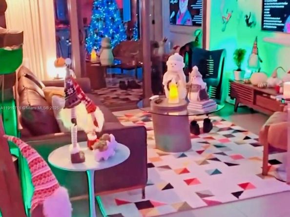 1600 NE 1st Ave 2009, Miami FL 33132