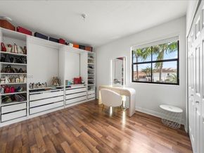 984 NW 104th Ave, Miami FL 33172