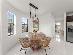 984 NW 104th Ave, Miami FL 33172