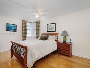 145 SE 25th Rd 702, Miami FL 33129