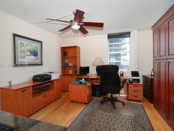 145 SE 25th Rd 702, Miami FL 33129