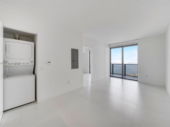 501 NE 31st St 2005, Miami FL 33137