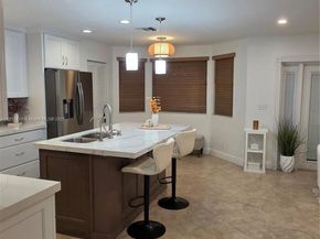 2726 NW 68th Ave, Margate FL 33063