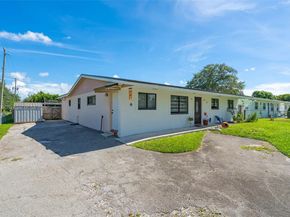 7100 Mcclellan St, Hollywood FL 33024