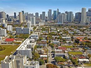 767 SW 2nd St, Miami FL 33130