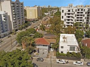 767 SW 2nd St, Miami FL 33130