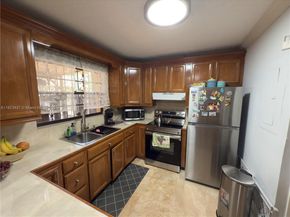 1651 SW 120th Ave, Pembroke Pines FL 33025