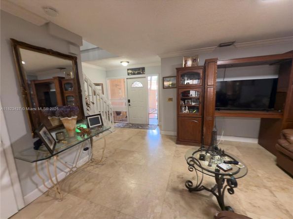 1651 SW 120th Ave, Pembroke Pines FL 33025