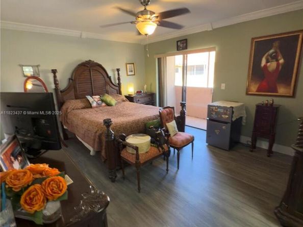 1651 SW 120th Ave, Pembroke Pines FL 33025