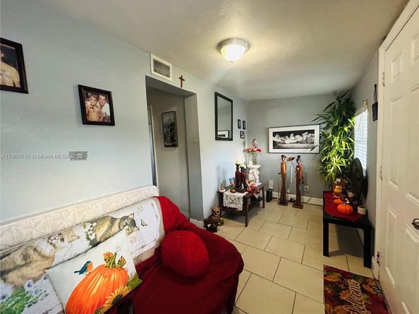 244 SW 36th Ave, Miami FL 33135