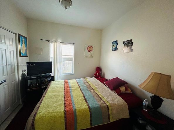 244 SW 36th Ave, Miami FL 33135