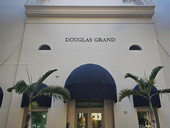 50 Menores Ave 828, Coral Gables FL 33134