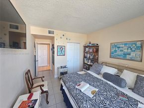 50 Menores Ave 828, Coral Gables FL 33134