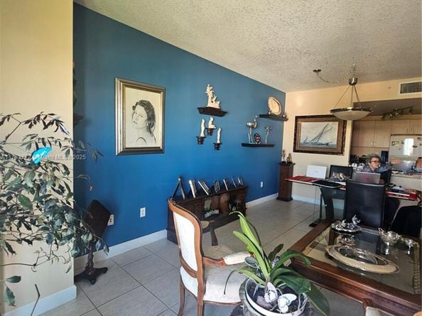 50 Menores Ave 828, Coral Gables FL 33134