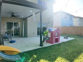 2558 NE 41st Ave, Homestead FL 33033