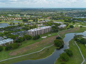 16300 Golf Club Rd 411, Weston FL 33326