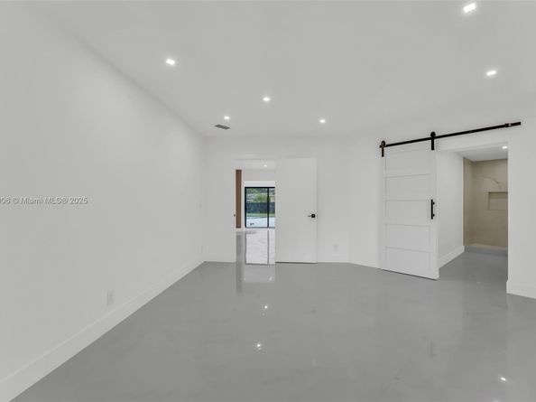 3444 Buchanan St, Hollywood FL 33021