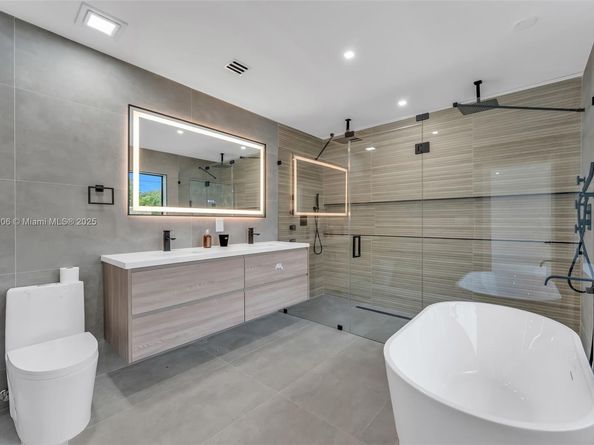 3444 Buchanan St, Hollywood FL 33021